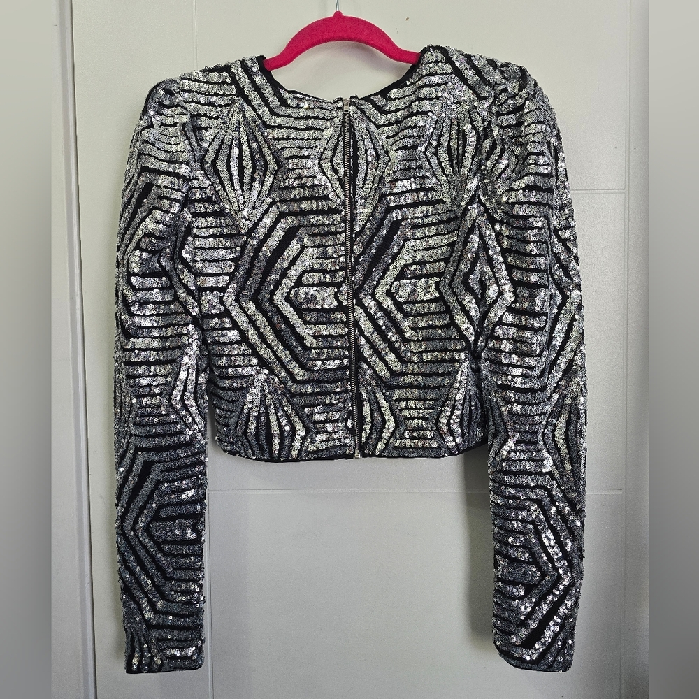Flying Tomato Sequin Geometric Patterned Top - Si… - image 5